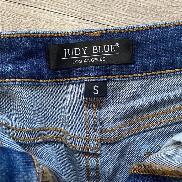 Judy Blue Distressed Jean Shorts - Blue - Picture 3 of 3